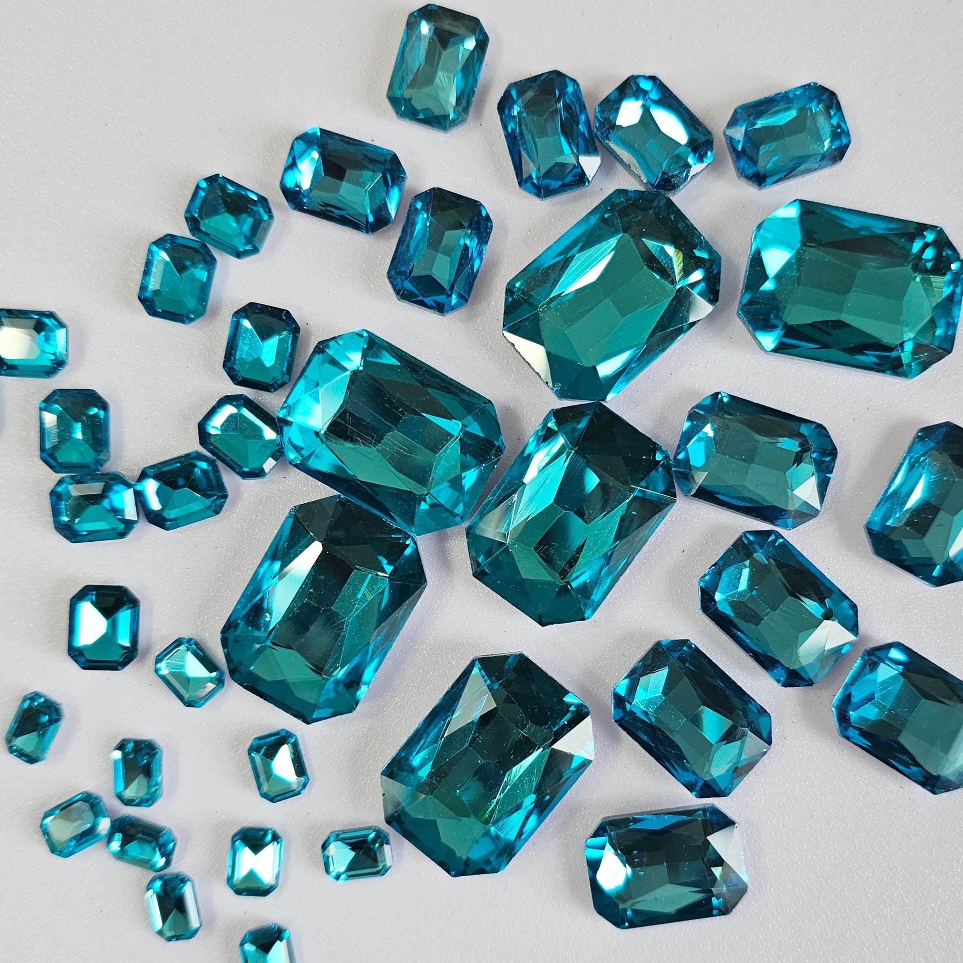 Rectangle Pointed Back Gems Jewels Turquoise Blue Rhinestone 6x8mm 8x10mm 10x14mm 13x18mm 18x25mm