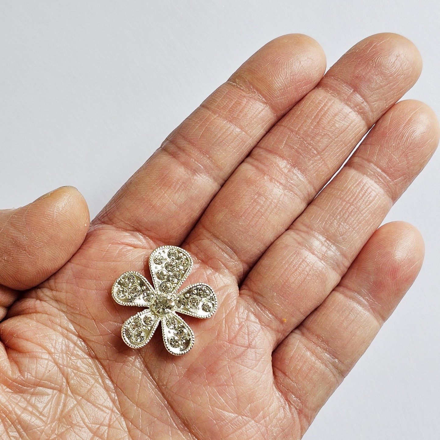 4 Pcs Rhinestone Flower Alloy Silver Bling Gorgeous Luxury Sparkling Embellishment DIY 25mm